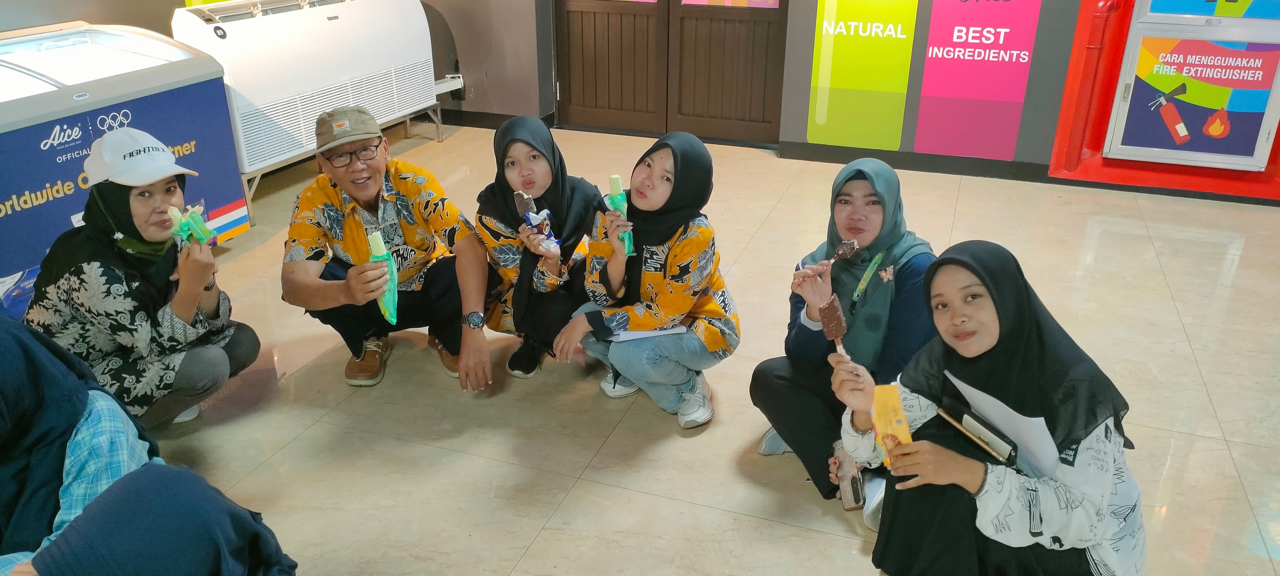 Kunjungan Industri Pabrik Aice Mojokerto 